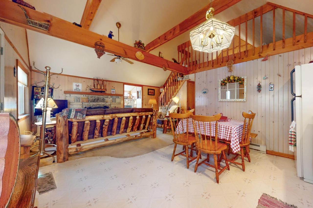 Arrowhead Lake Leisure Pocono Lake エクステリア 写真